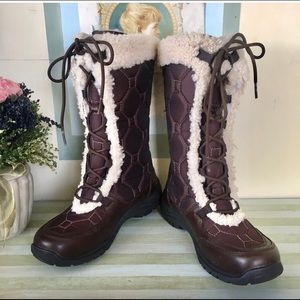 Ugg Australia Capstone Chocolate Brown  Boots